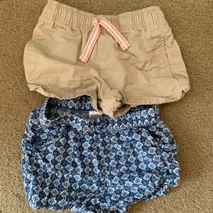 Carters shorts 24M